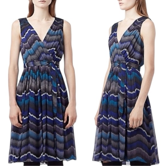 Diane Von Furstenberg Bali Silk Chiffon Wrap Dress Sleeveless A-Line - Size  4